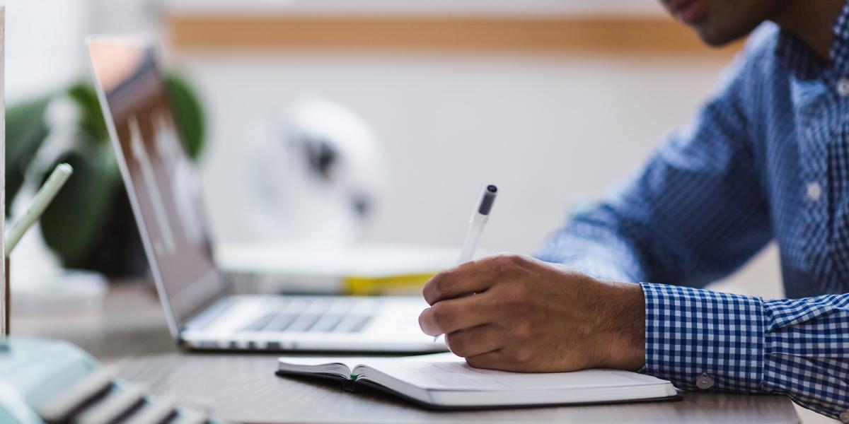 Formación, empleo, y estudios