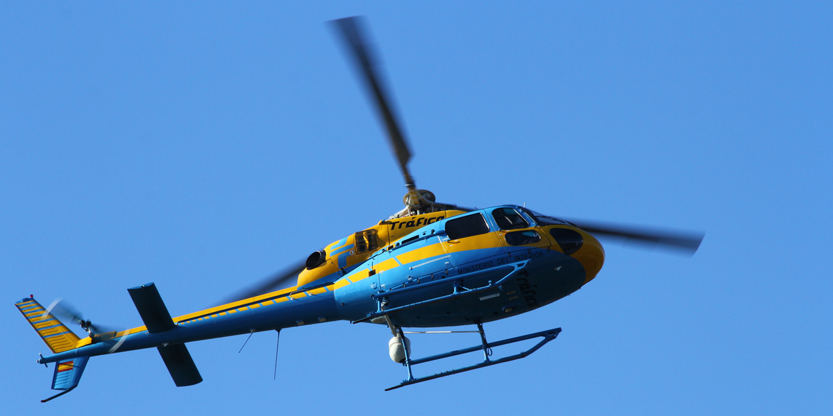 Helicóptero de control de tráfico de la DGT